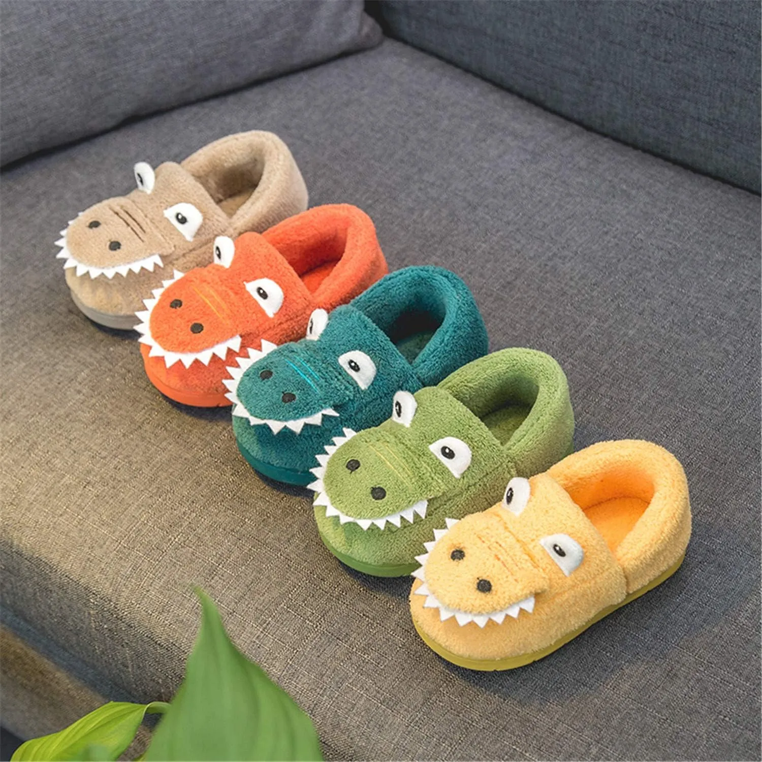 JACKSHIBO Toddler Slippers Boys Girls Dinosaur House Shoes Cute bunny Slipper for Home Indoor Winter Bedroom Non Slip Soft Rabbit Warm shoes