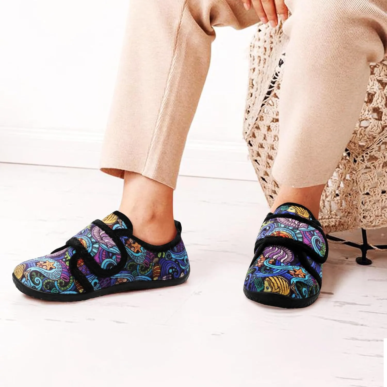 L-RUN Barefoot Womens & Men Soft House Slippers - Lightweight Indoor & Outdoor Slippers - Adjustable Home Shoes